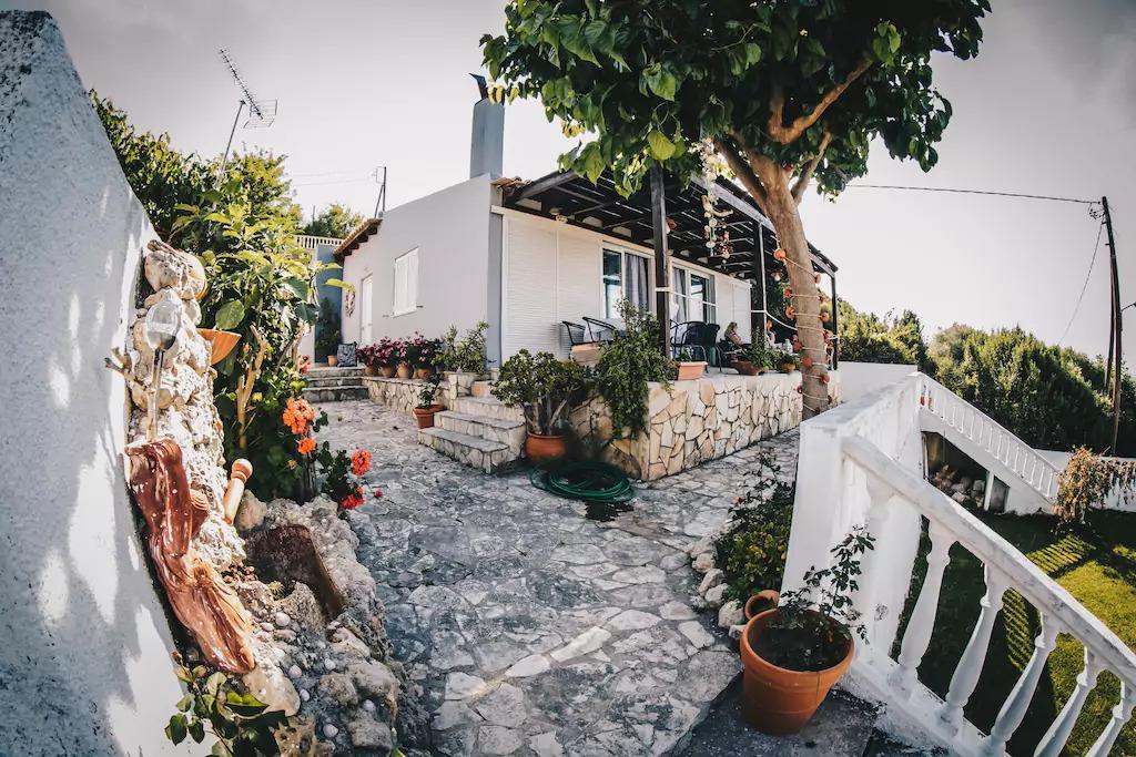 Villa Galanis By The Sea Нифорейка Экстерьер фото