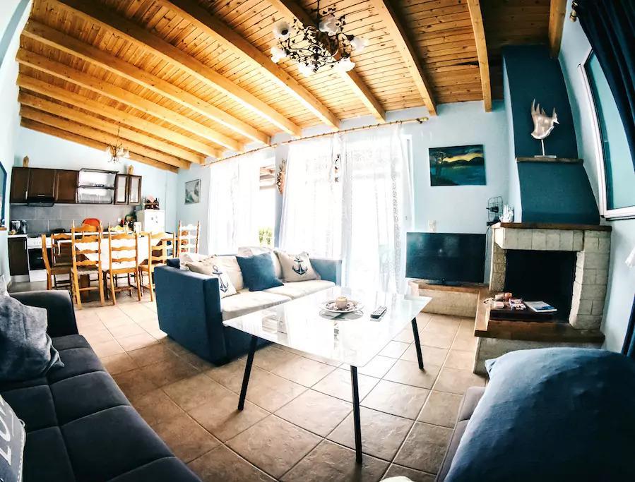 Villa Galanis By The Sea Нифорейка Экстерьер фото